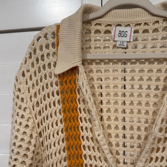 BDG Cream and Tan Knit Sweater - Picture 4 of 9